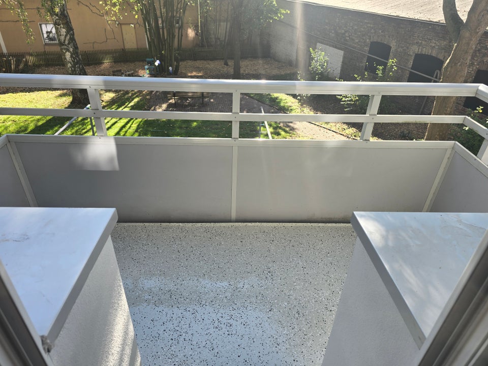 2,5 Raumwohnung mit Balkon im 1. OG - Foto 1