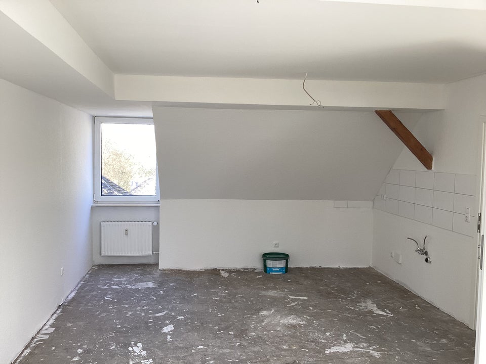 Hier macht wohnen Spaß: günstige 2-Zi.-Dachgeschosswohnung - Foto 5