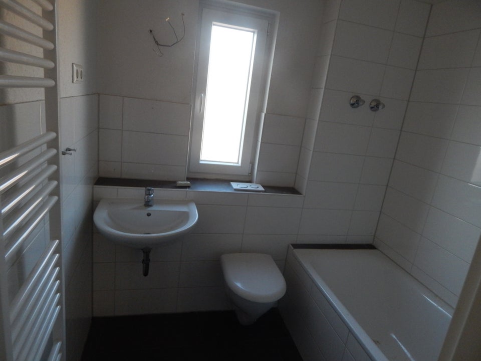 Renovierte 2-Zimmer Wohnung in ruhiger Lage - Foto 4