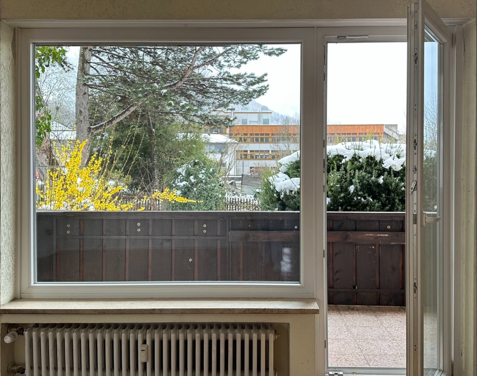 Traumhafter Ausblick vom Balkon! 2-Zimmer-Wohnung - Zentral aber ruhig - Foto 2