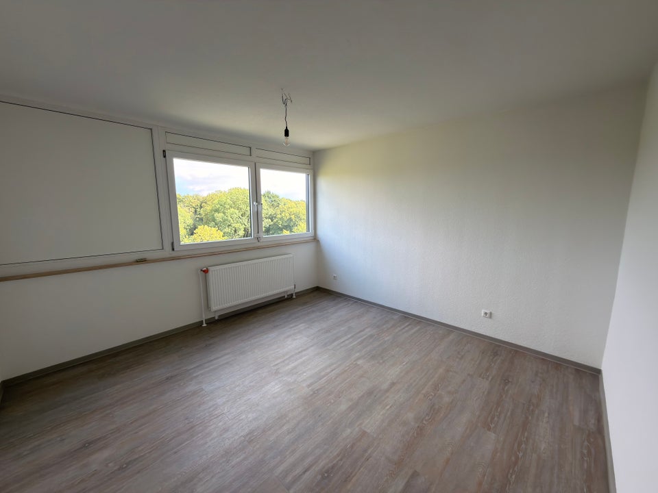 Schöner Wohnen: großzügige 3,5-Zimmer-Wohnung - Foto 2