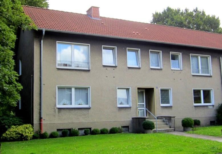 Bald verfügbar! Renovierte 2-Raum Wohnung im 1. OG - Photo 2