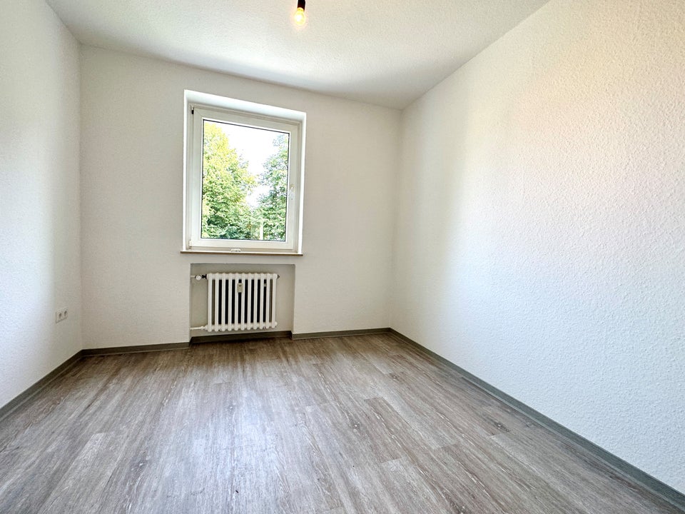 Miet mich - 2,5-Zimmer-Wohnung in zentraler Lage - Photo 2
