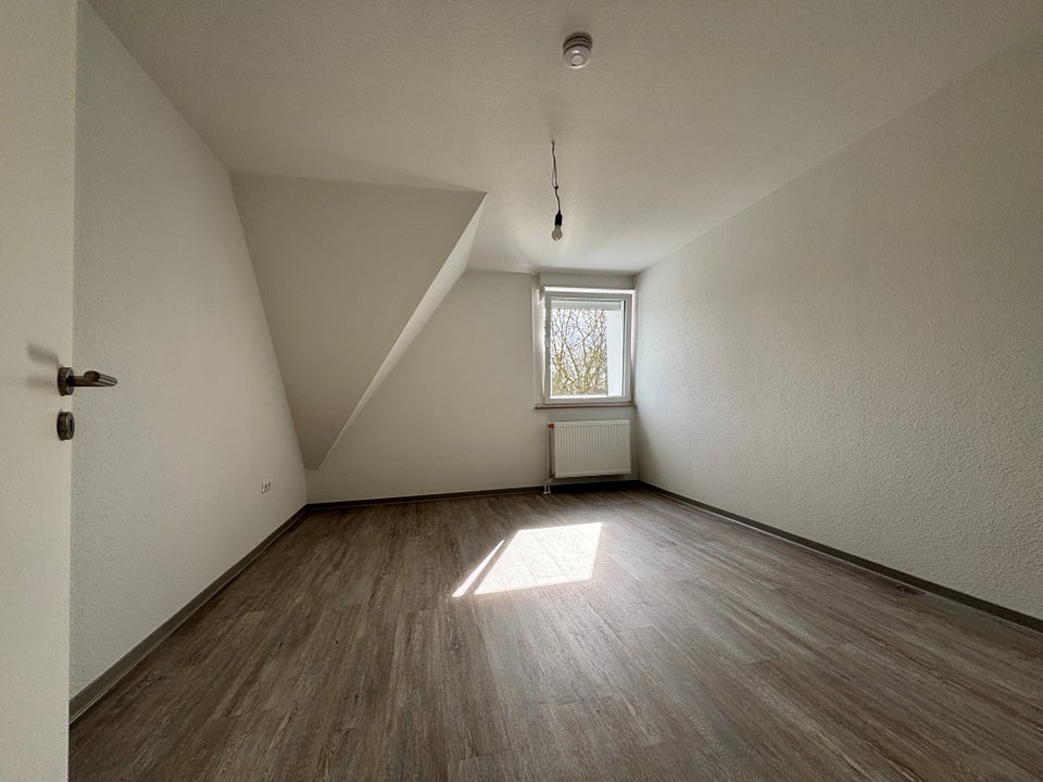 Erstbezug nach Neubau-Ausbau – neu, modern und naturnah! - Photo 1