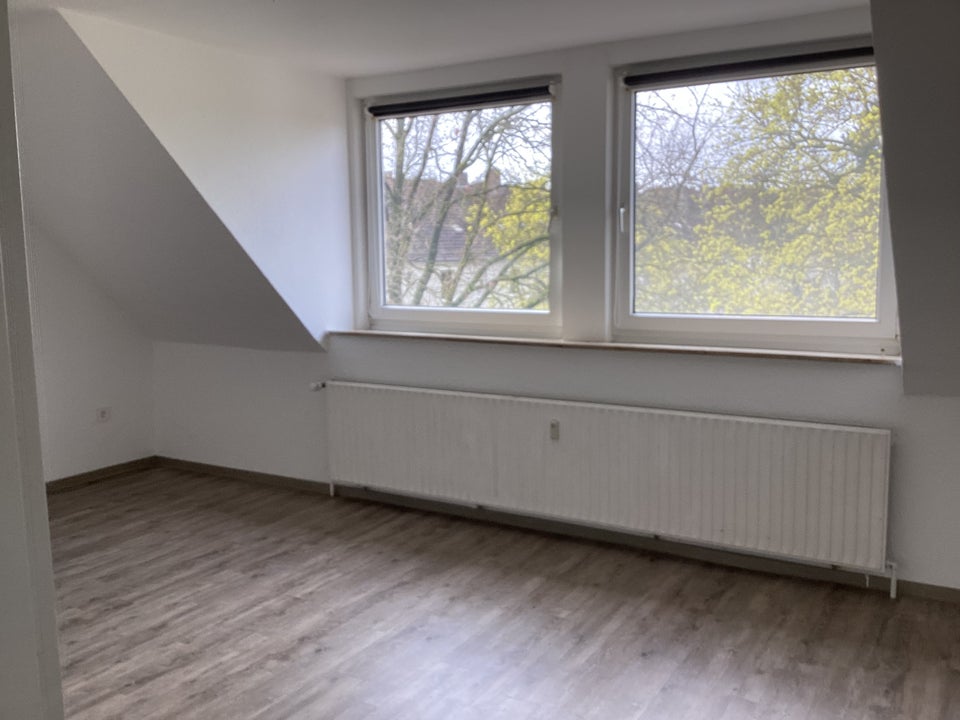 Schöne 3-Zimmer-Wohnung mit Balkon! - Photo 1