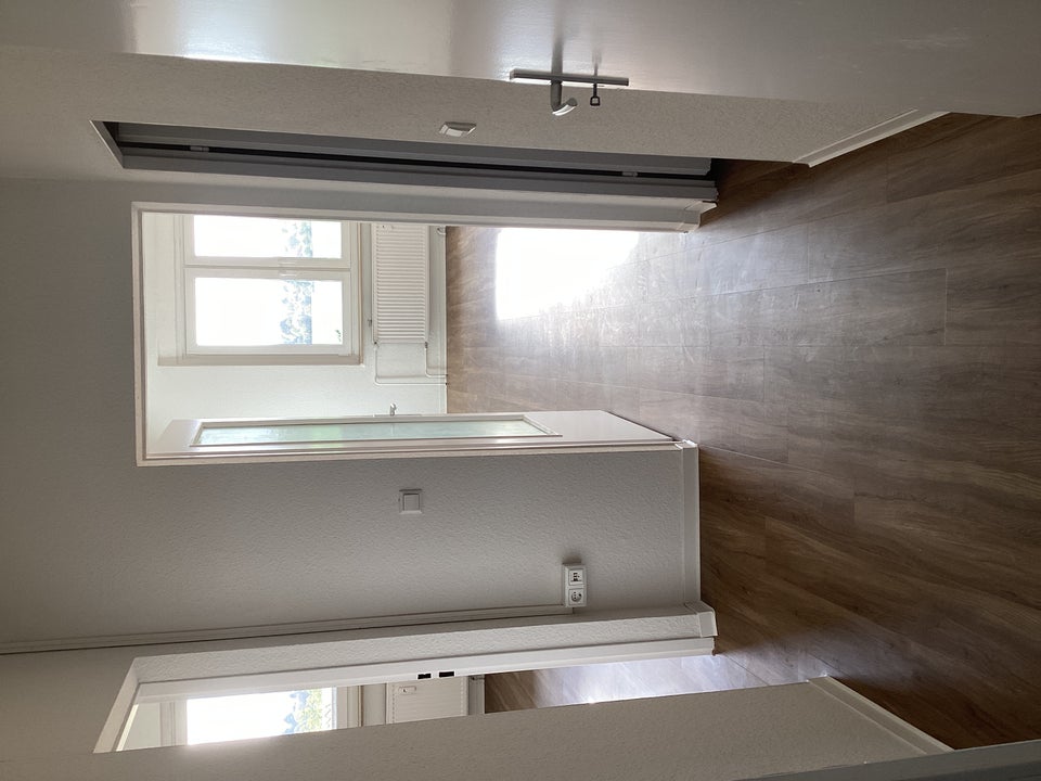 2-Zimmerwohnung mit Balkon und einer Traumhaften Aussicht auf die Skyline - Foto 3