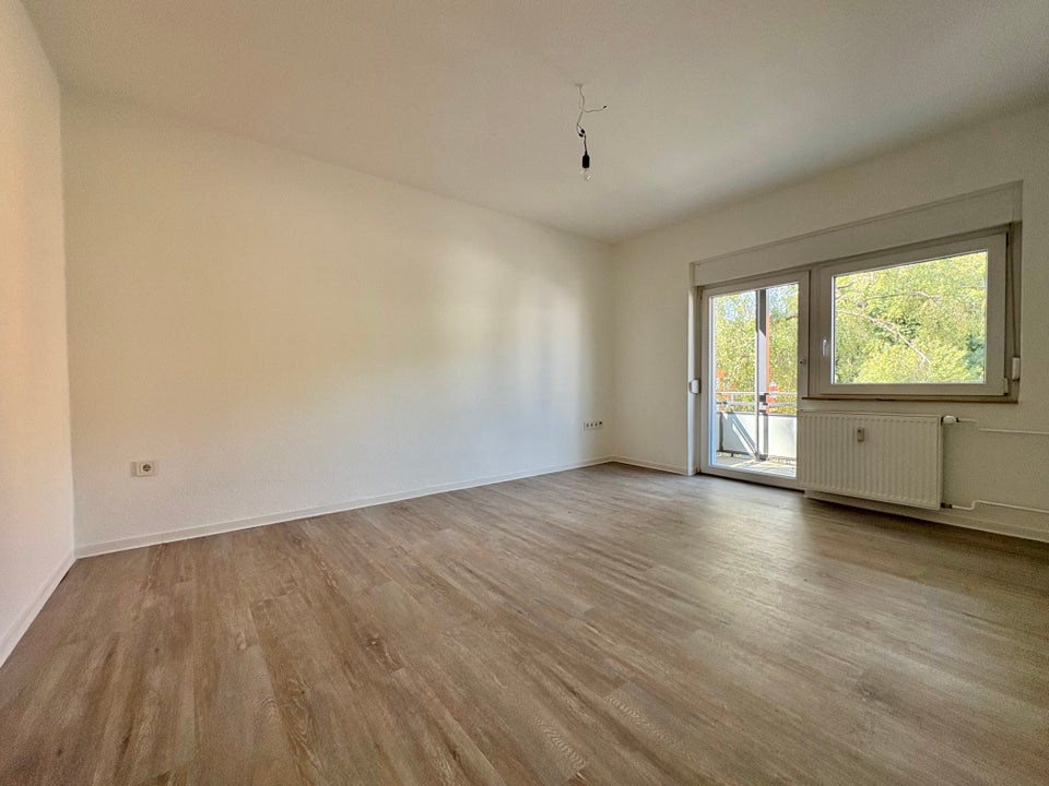 Frisch renovierte 3-Zimmer-Wohnung mit Dusche - Foto 1