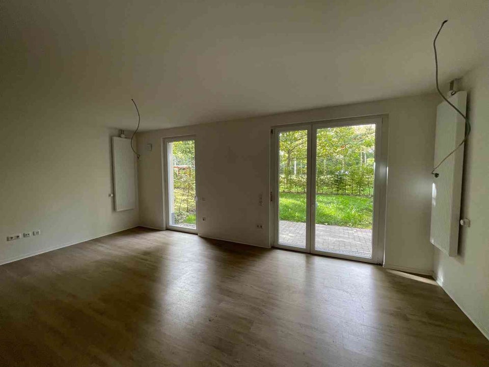 Rollstuhlgerechte 2 Raumwohnung mit Terrasse - Foto 1