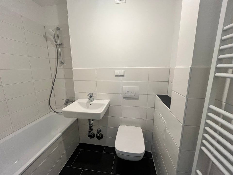 Diese Wohnung muss ich mieten, denn die große Küche hat was zu bieten! - Foto 2