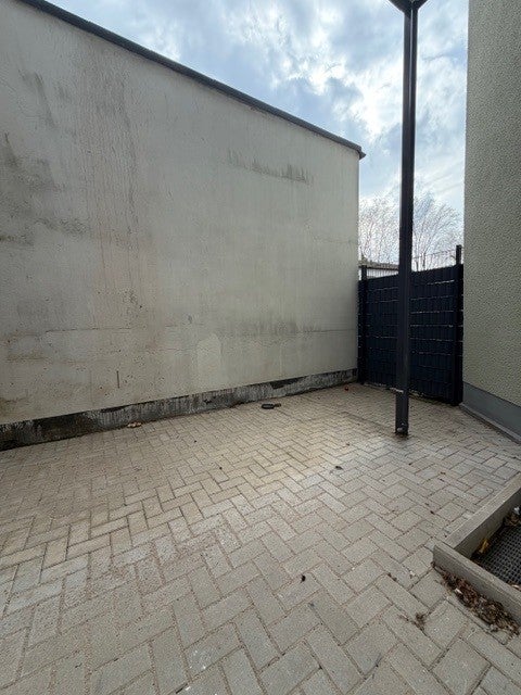 Terrasse inklusive - schicke Singlewohnung mit saniertem Bad - Foto 3