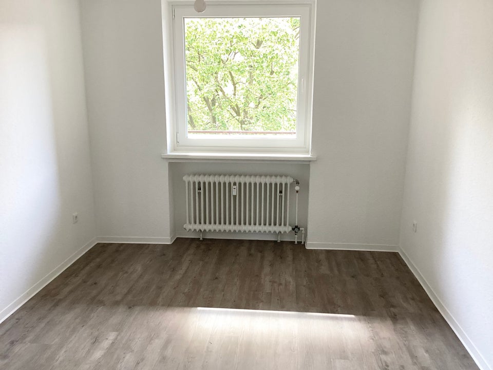 Schicke 3-Zimmer-Wohnung mit Tageslichtbad und Balkon - Photo 2