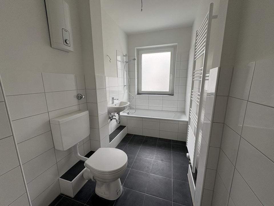 Modernisierte 2-Zimmer-Wohnung zum Wohlfühlen - Foto 3