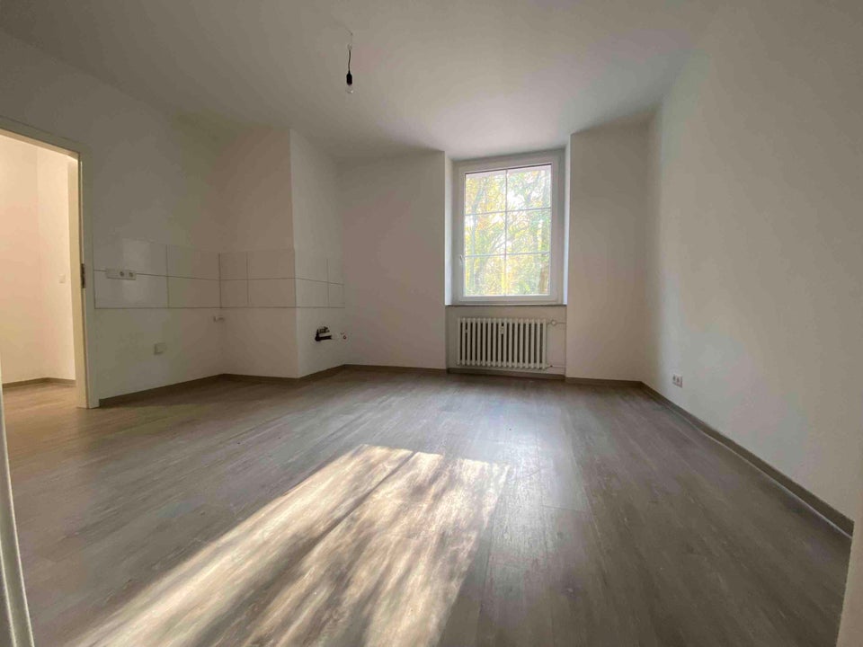 Modernisierung 2022! Praktische 2,5-Zimmer-Wohnung mit bodengleicher Dusche. - Photo 2