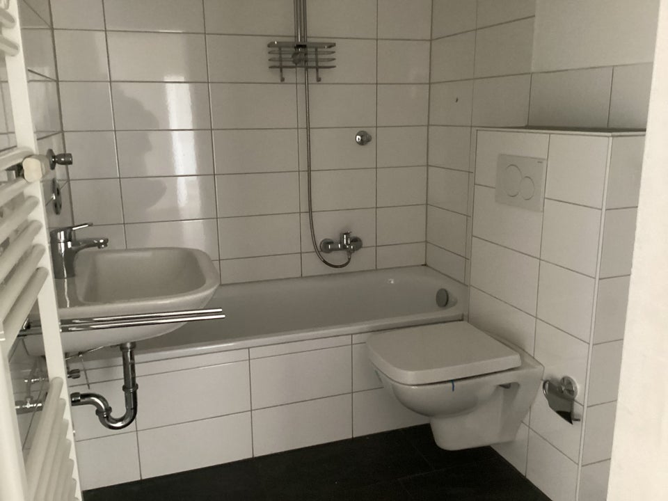 Schöne 3-Zimmer-Wohnung mit Balkon! - Photo 4