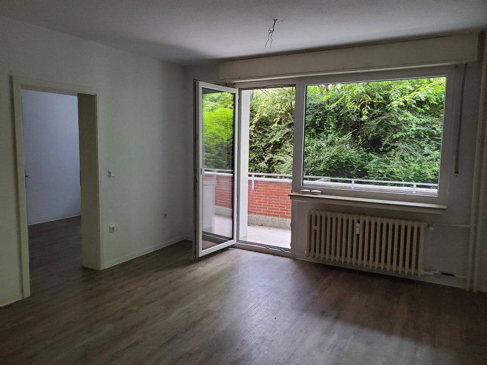 Ruhrallee: Schickes 1,5-Raum-Appartement mit Balkon in sehr zentraler Lage - Photo 1