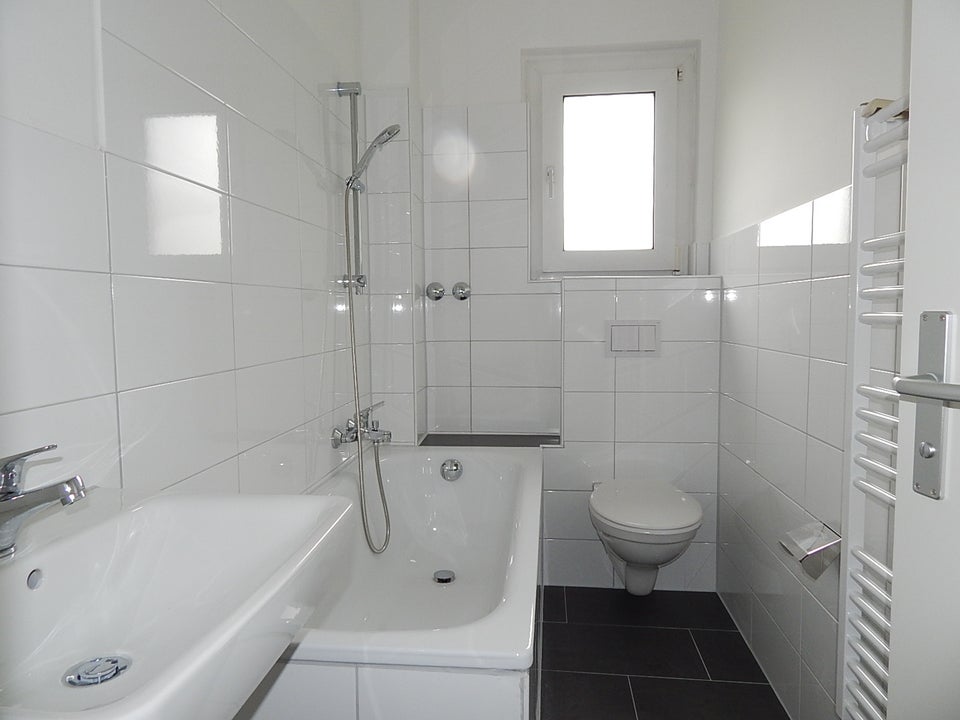 Umzug gefällig? Günstig geschnittene 2-Zimmer-Wohnung - Foto 3