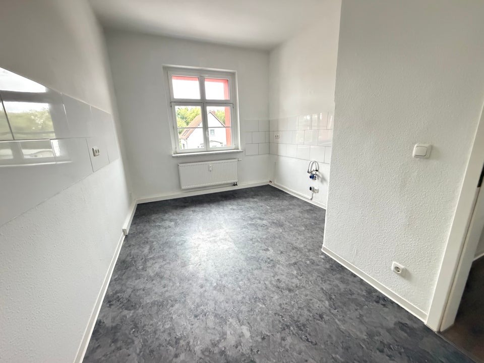 Schöne Drei-Zimmer-Wohnung in Engelsdorf! - Photo 2