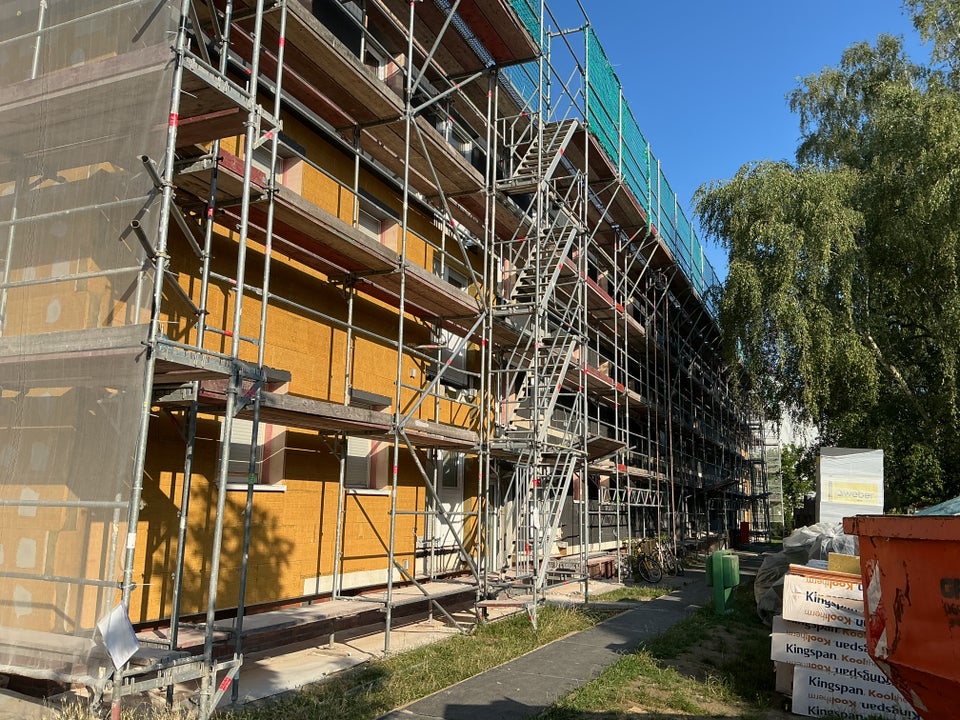 Schöne 2-Zimmer-Wohnung mit Tageslichtbad und Balkon in Hanau zu vermieten - Photo 2