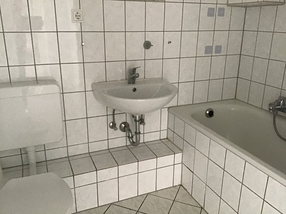 Charmante 3-Raum-Wohnung mit 2 Balkonen! - Foto 2