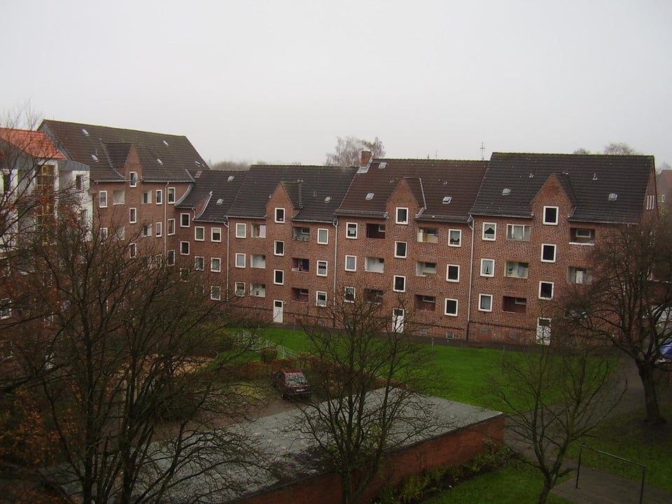 Frisch modernisierte 1,5-Zimmer-Single-Wohnung mit Loggia - Foto 2