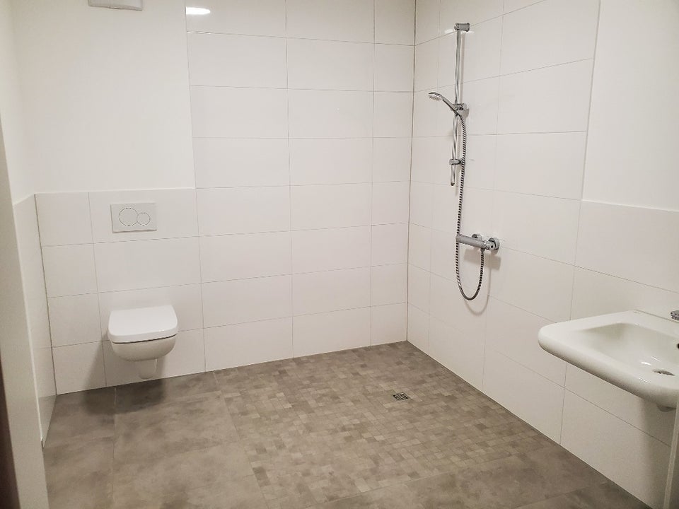 Über den Dächern der Rü: Tolle 2-Zi.-Neubauwohnung mit Einbauküche - Foto 3