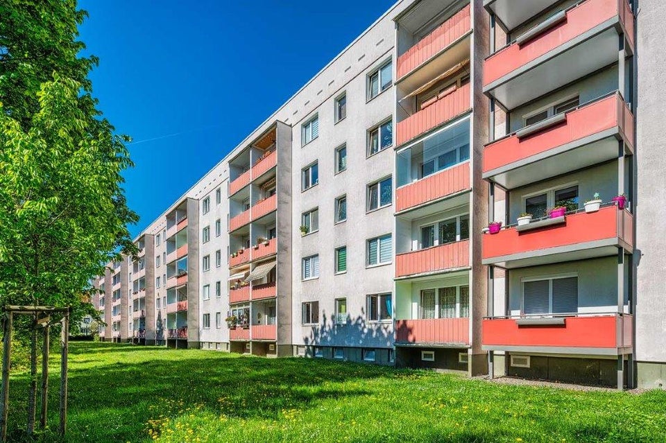 Hübsch sanierte Wohnung im Hochparterre! - Foto 2