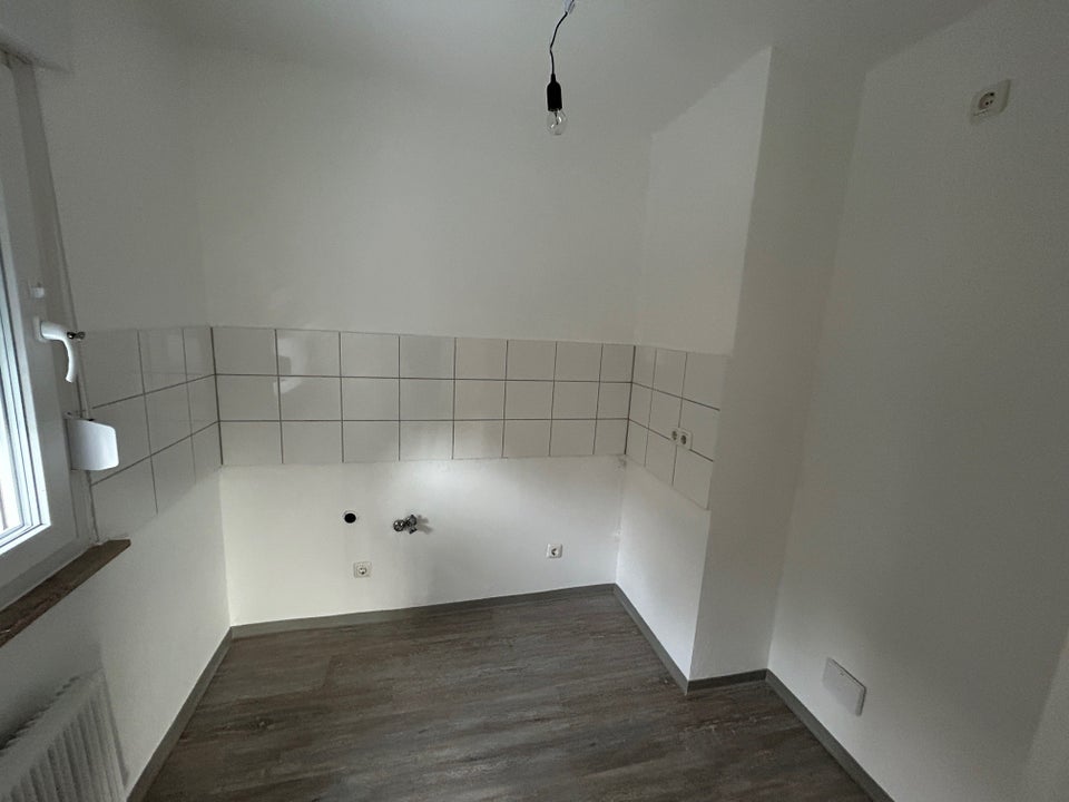 2-Zimmer-Wohnung,komplett renoviet - Photo 1