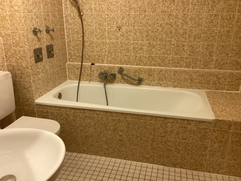 Neue Wohnung, neues Glück! Gut geschnittene 4-Zi.-Wohnung - Photo 5