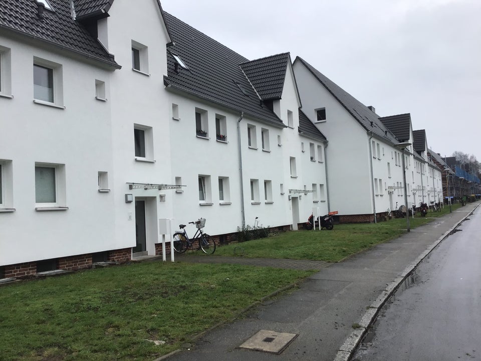 Komplett modernisierte 1,5-Zimmer-Wohnung mit Balkon - Photo 4