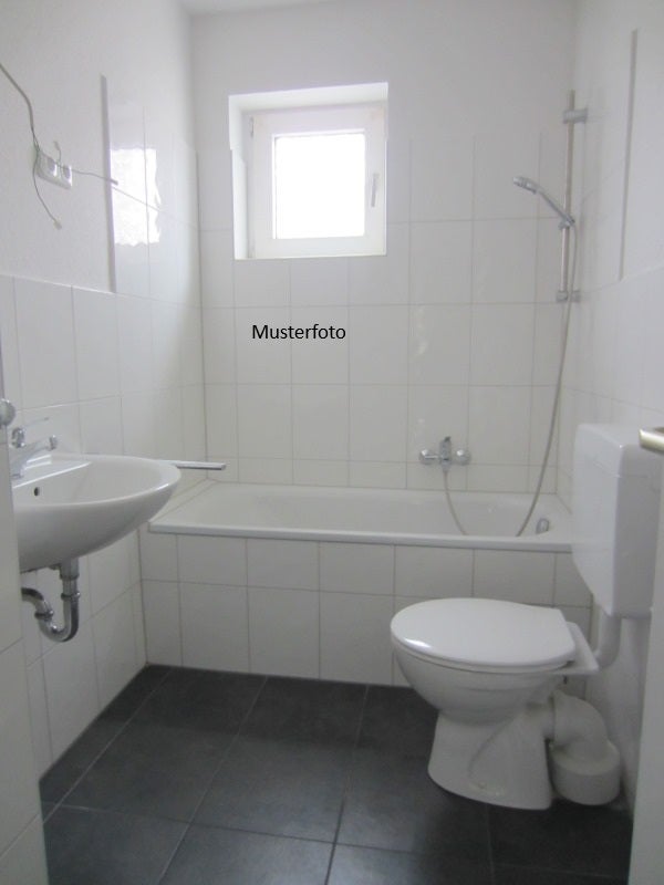 Gemütliche 2-Zimmer Wohnung ! - Photo 1