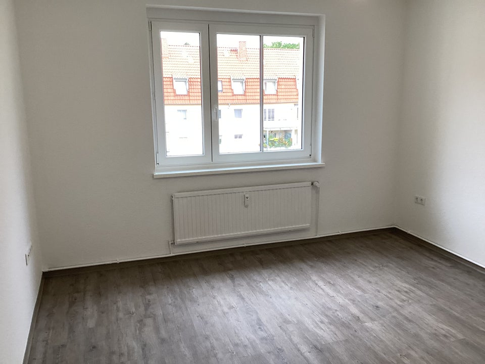 Wo das Leben so spielt - sanierte 2-Zimmer-Wohnung, sofort anmietbar! - Foto 4
