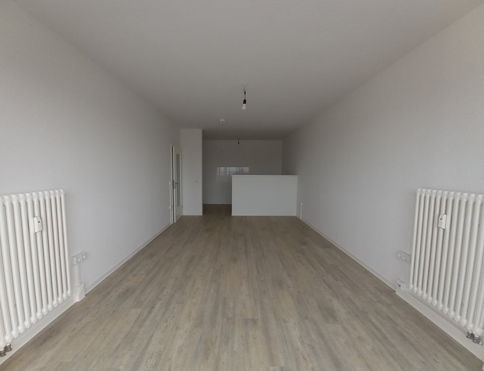 Eine geräumige 2 Raumwohnung mit bodengleicher Dusche - auch für Rollstuhlfahrer geeignet - Photo 5