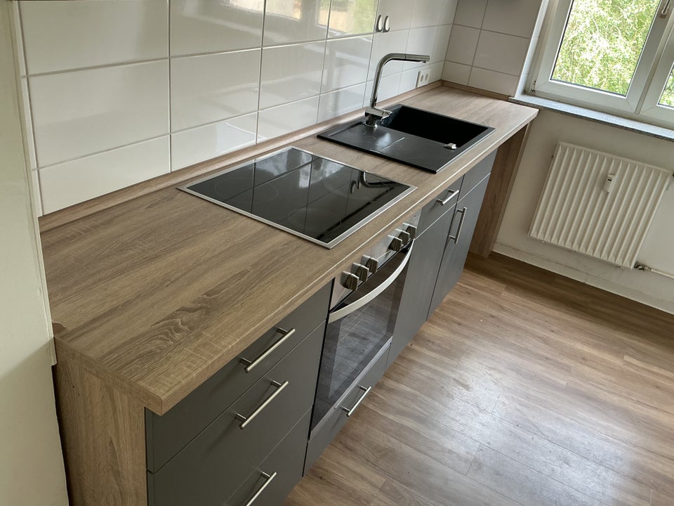 Schöne 3-Zimmer-Wohnung mit Tageslichtbad und Balkon in Hanau-Großauheim zu vermieten - Foto 2