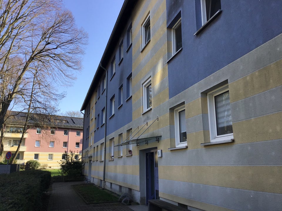 Wunderschöne Familienwohnung mit modernem Tageslichtbad und herrlichem Balkon im EG! - Foto 5