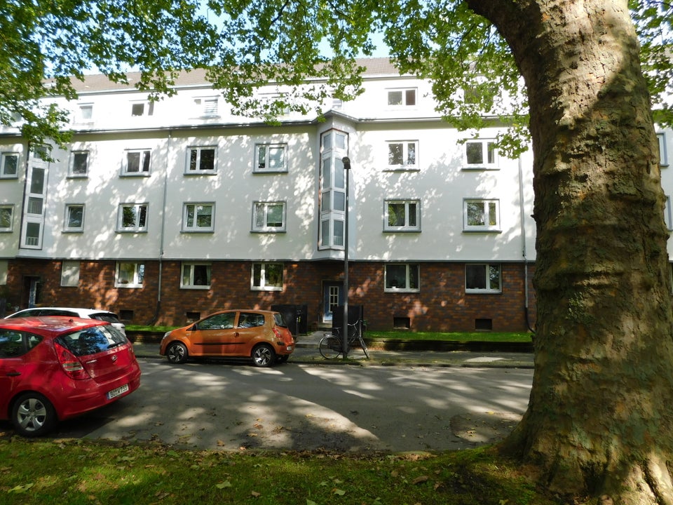 Großzügige 3-Zimmer-Wohnung mit Balkon! Ideal für eine Familie! - Foto 2