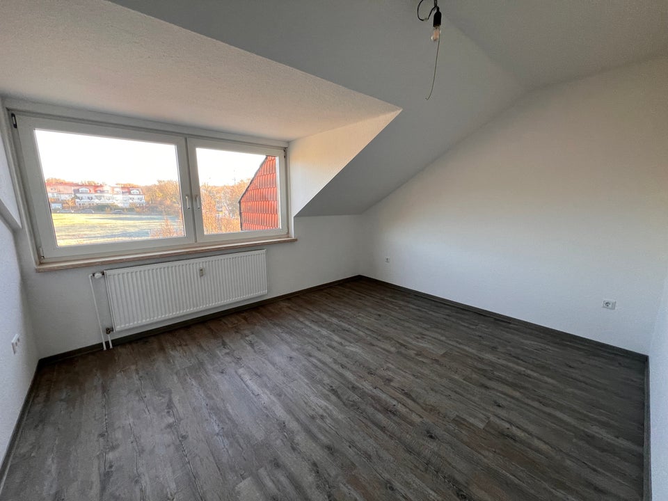 2-Zi.-Wohnung mit Ausblick - Photo 1