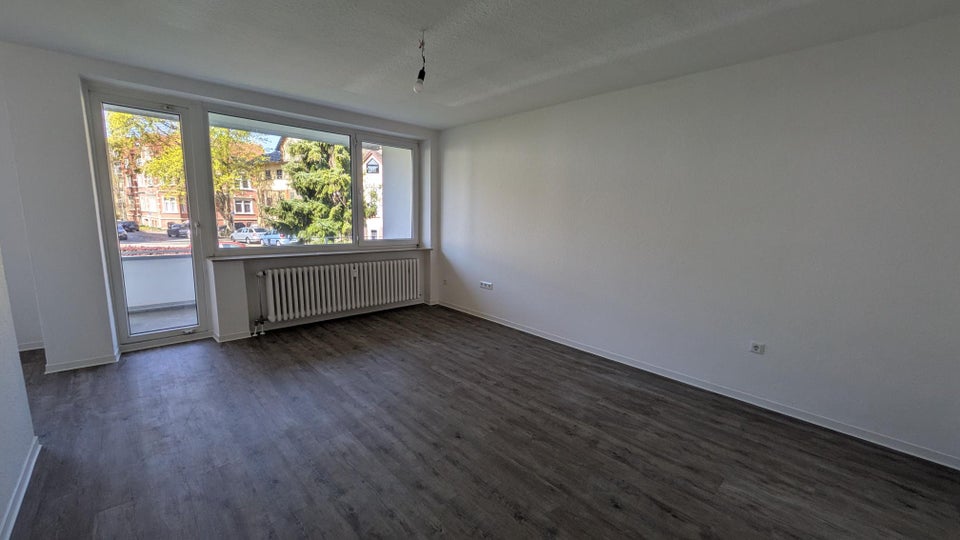 Modernisierte 3-Zi.-Wohnung mit Balkon - Photo 2