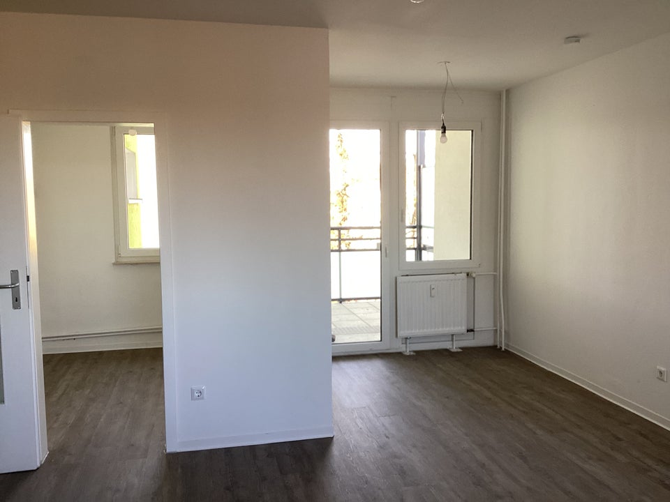 Schönes und altengerechtes 1-Zimmer-Appartment mit großem Balkon - Photo 2