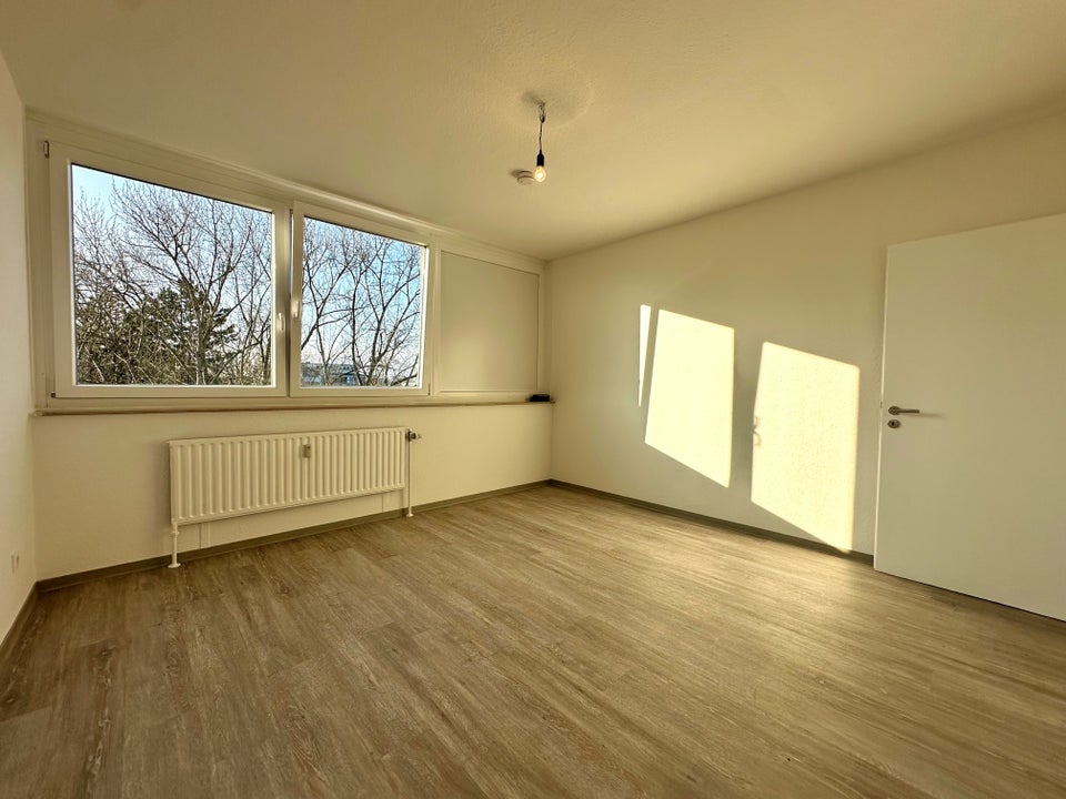 Schöne Wohnung sucht Mieter: geräumige 4-Zimmer-Wohnung - Photo 5