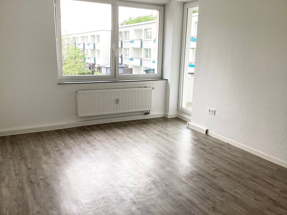 Geräumige 2-Zimmer-Wohnung mit Balkon - Foto 3
