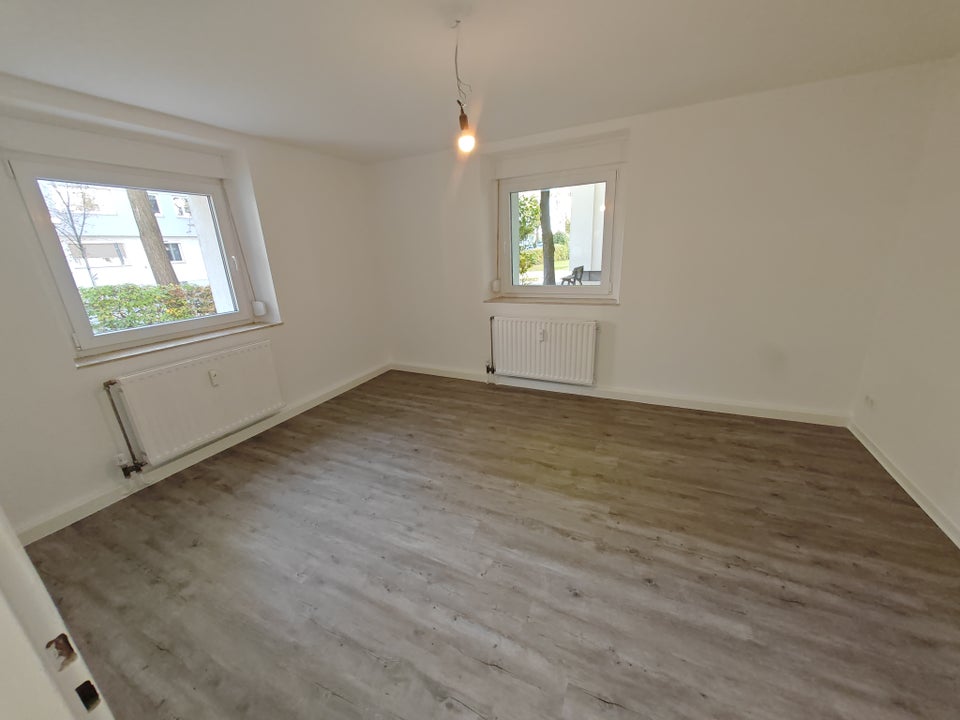 Große Stadtwohnung gesucht? Schnell zugreifen! - Ideal auch für eine WG - Foto 1