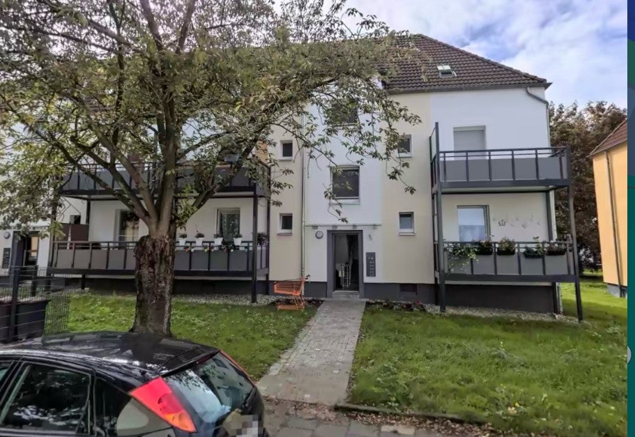 Neue Wohnung, neues Glück! Interessante 2-Zi.-Wohnung mit Ausblick - Foto 2