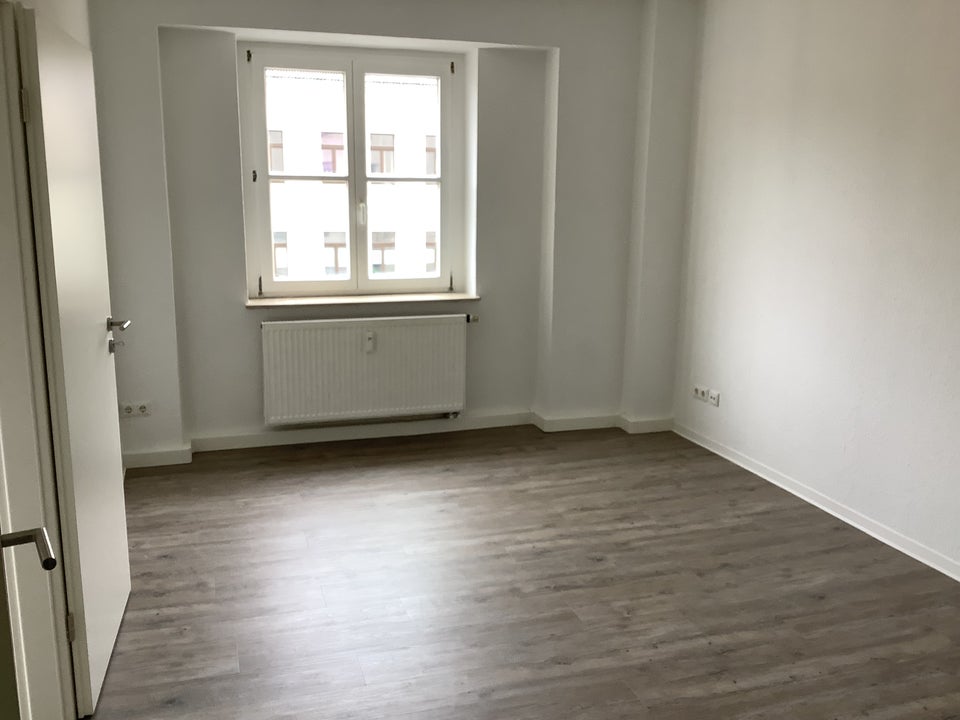Frisch sanierte Zweiraumwohnung mit Blick zum Viadukt sucht neuen Mieter - Foto 5