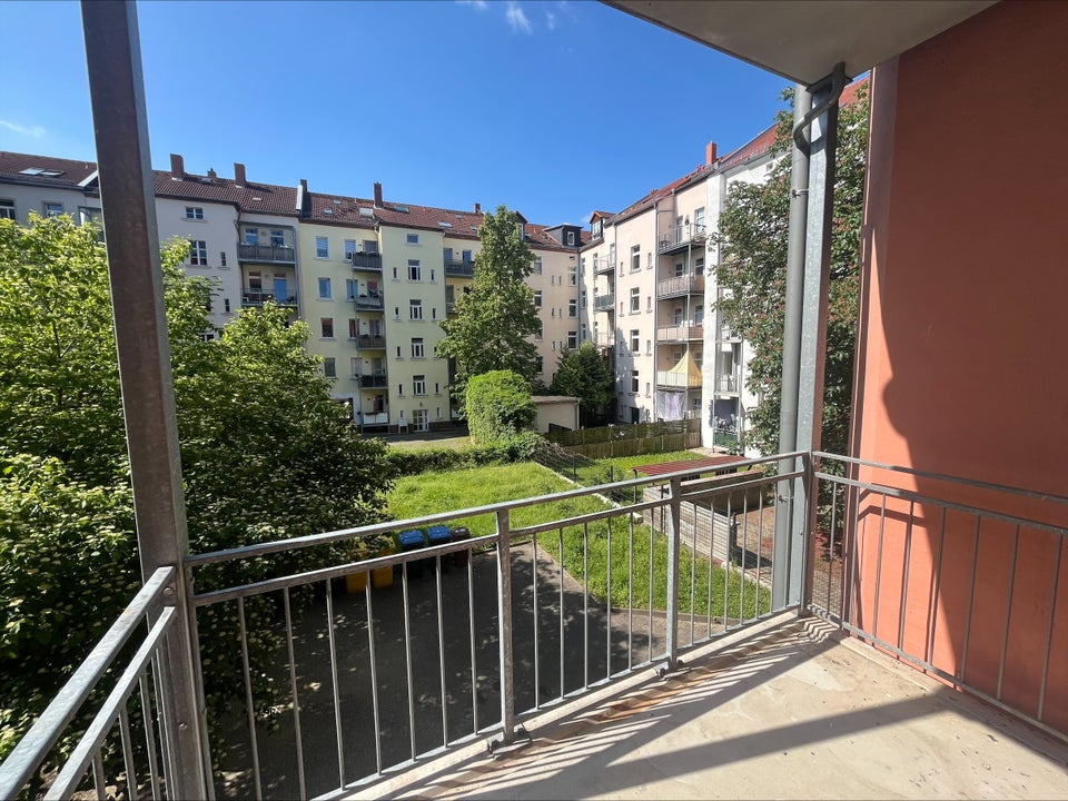 2 Raum Wohnung in Sanierung mit Balkon - Photo 3