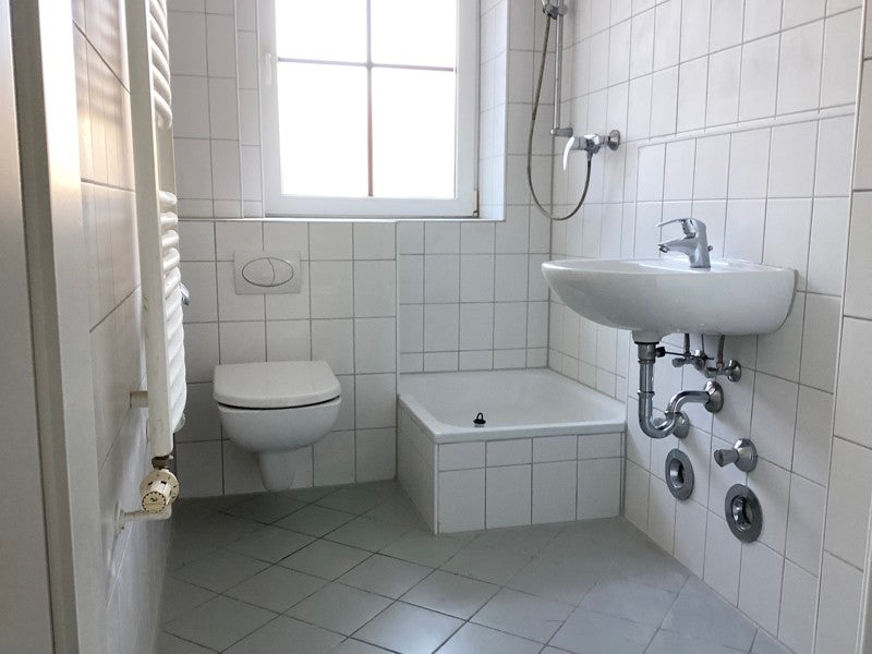 Klein aber fein - 1,5-Zimmer-Wohnung mit Tageslichtbad und Balkon - Foto 2