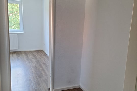 تصویر 2 Zi.-Wohnung zum Wohlfühlen!