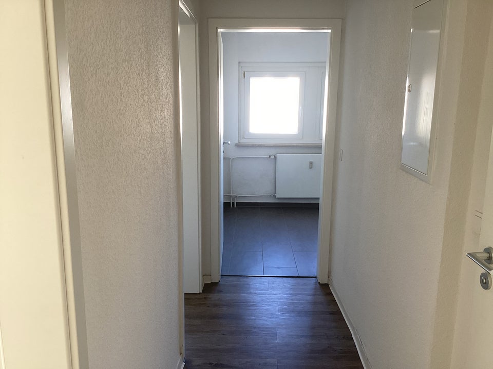 Helle Dachgeschosswohnung in Barsinghausen – perfekt für Singles oder Paare, ca. 49 m²“ - Photo 3
