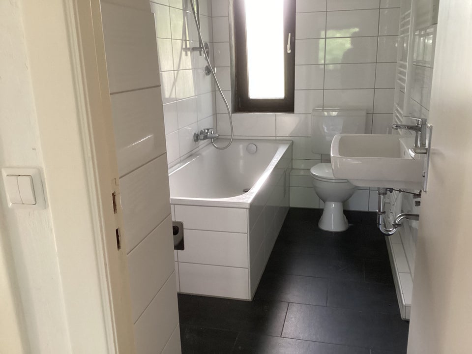 Auf gute Nachbarschaft: ansprechende 3-Zimmer-Wohnung - Foto 3