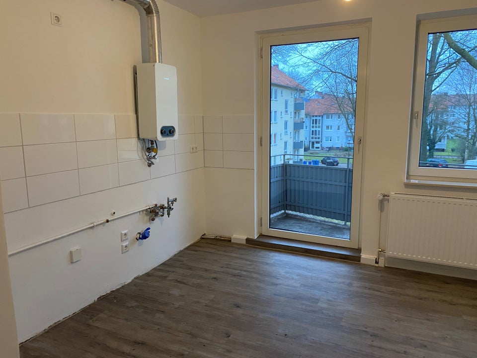 Renovierte 1-Zimmer-Wohnung mit Balkon - Foto 4