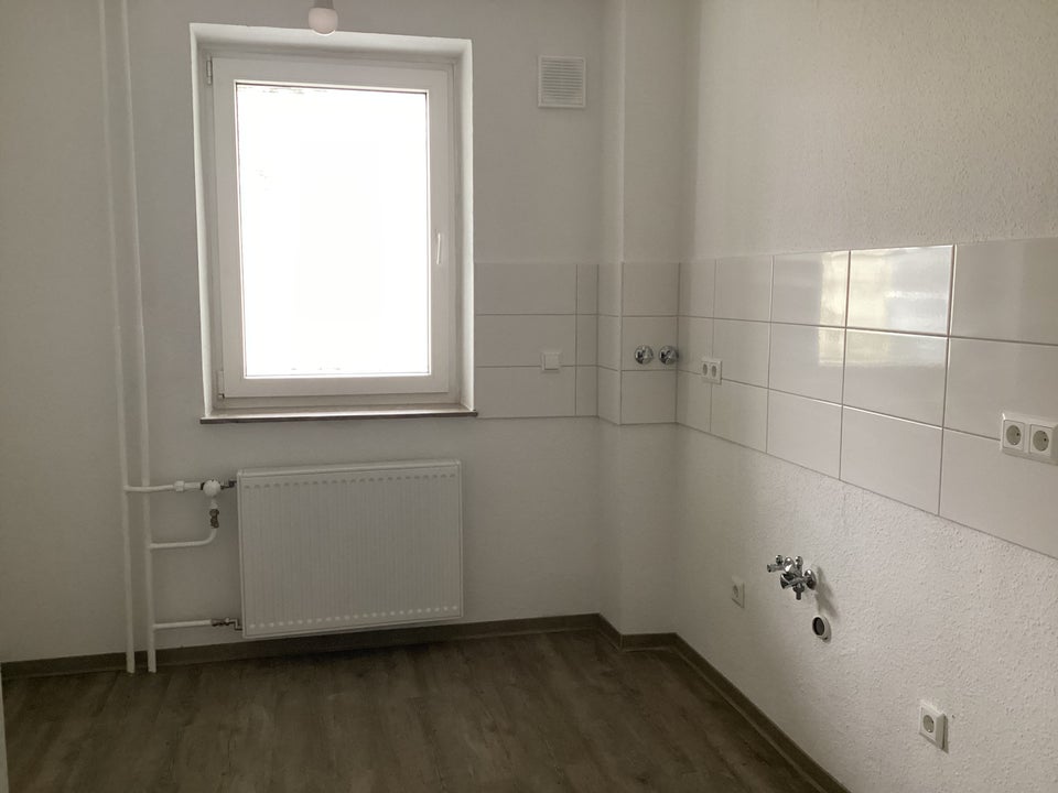 Praktische 2-Zimmer Wohnung mit Balkon sucht Mieter - Photo 1